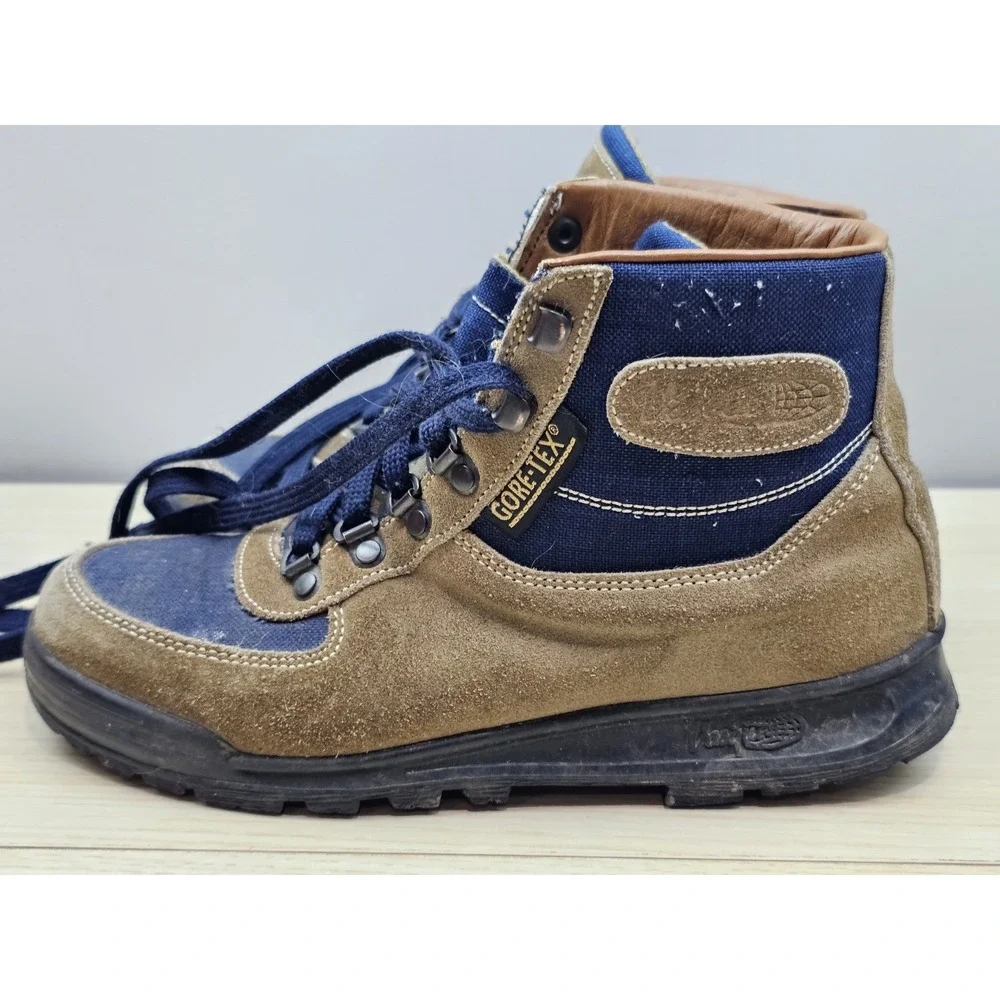 Vintage Vasque Skywalk Gore-Tex Hiking Boots Mens 8 Italy‎ Cow Suede Canvas 7534